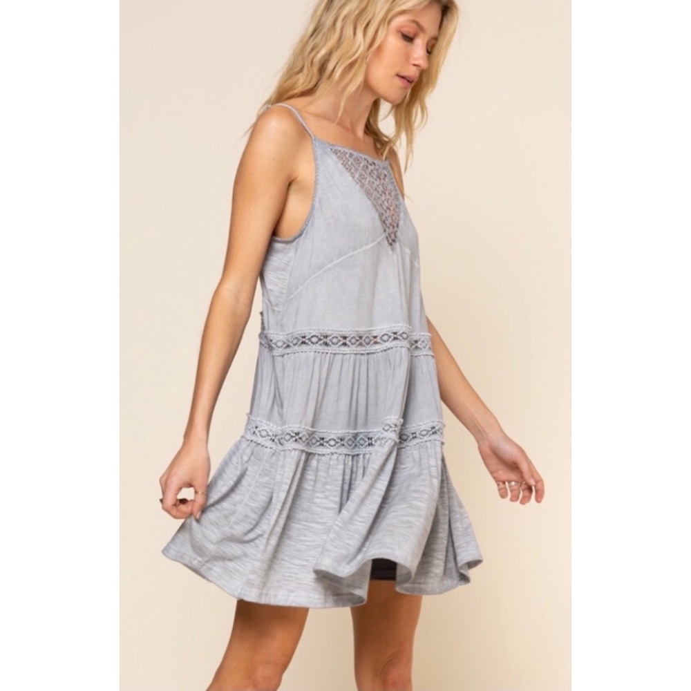 POL Grey Spaghetti Strap Tiered Sundress - Picture 2 of 7